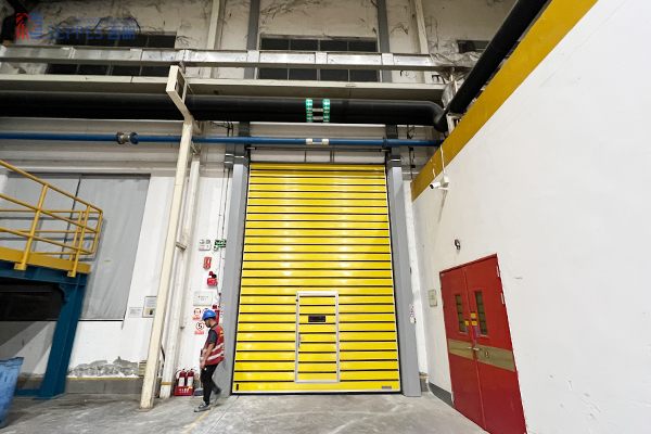 垂直升降涡轮快速门 垂直升降涡轮快速门